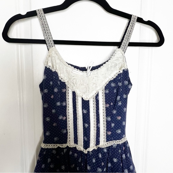 Vintage 70s Gunne Sax Dress Navy Blue dusty floral lace  Size 3 0, 00 cotton - Picture 8 of 10